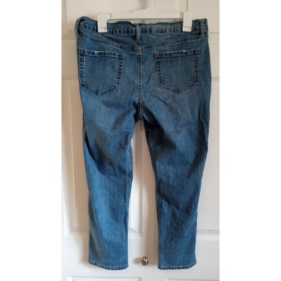 Old Navy regular light wash crop ankle jeans - Picture 6 of 6